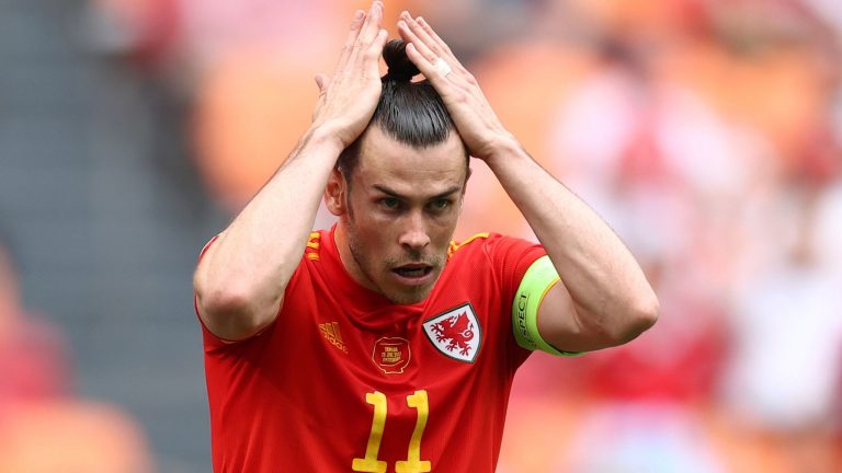 Gareth Bale: Captain ignores question on Wales future ...